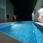 Quiet Seaview Dubrovnik Region - Three Bedroom With Terrace And Swimming Pool 别墅 *