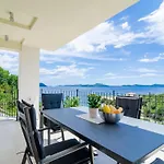 Quiet Seaview Dubrovnik Region - Three Bedroom With Terrace And Swimming Pool