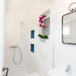 Quiet Seaview Dubrovnik Region - Three Bedroom With Terrace And Swimming Pool