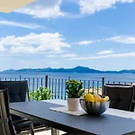 Quiet Seaview Dubrovnik Region - Three Bedroom With Terrace And Swimming Pool